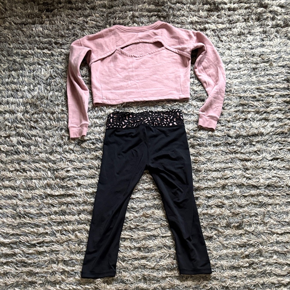 Chic Pink & Black Crop Top With Leggings Set - image 2